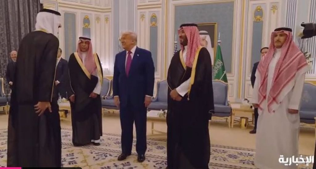 ولي العهد يستقبل الرئيس الأمريكي في قصر اليمامة بالرياض