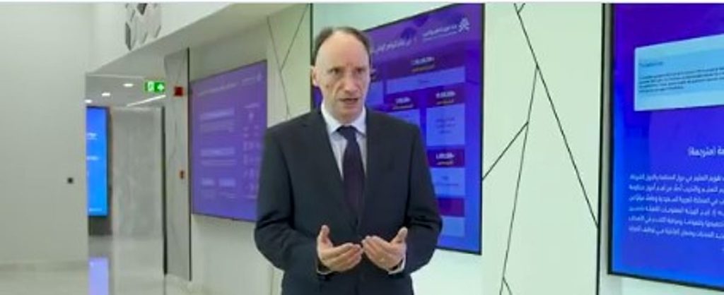 مسؤول تعليمي إيرلندي: نظام تقويم المدارس في المملكة تجربة رائدة تلهم العالم