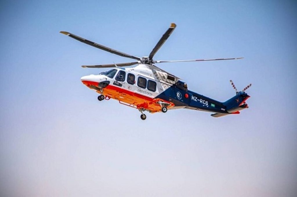 نقل حاج عراقي إلى مستشفى الملك سلمان عبر الإسعاف الجوي