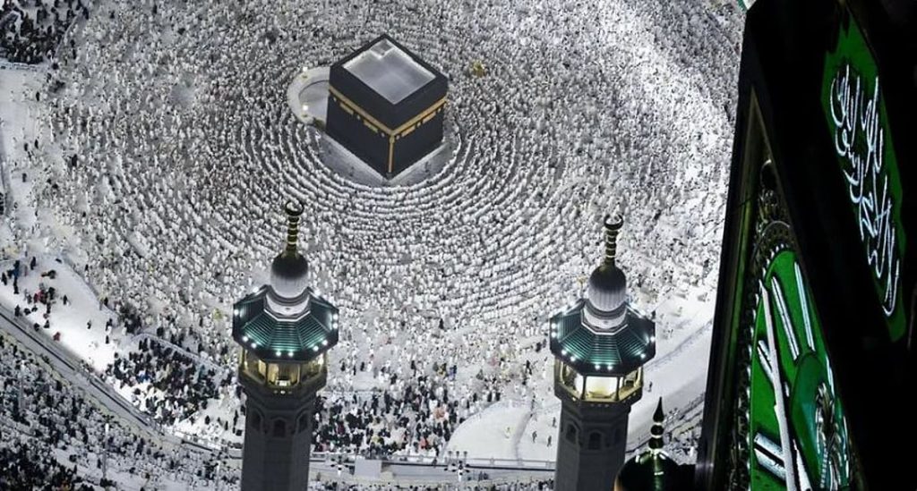 منظومة صوتية متكاملة.. 8 آلاف سماعة تغطي 650 ألف م2 من مساحة المسجد الحرام