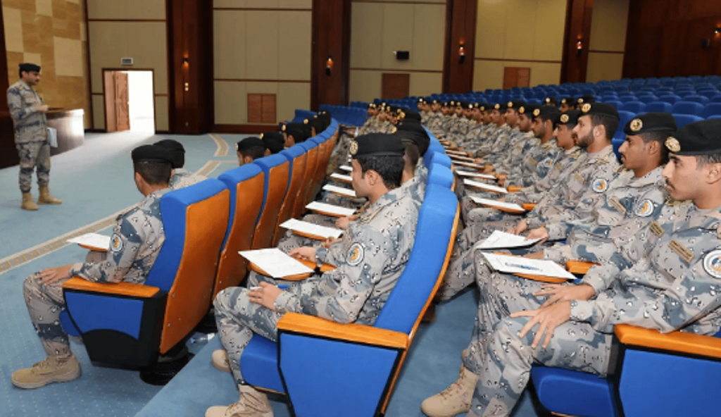 حرس الحدود يطلق البرنامج التأهيلي للضباط الخريجين من كلية الملك فهد البحرية