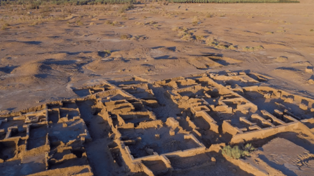 مدينة "قُرح" الأثرية.. محطة تاريخية لقوافل الحجاج والتجارة جنوب "العُلا"