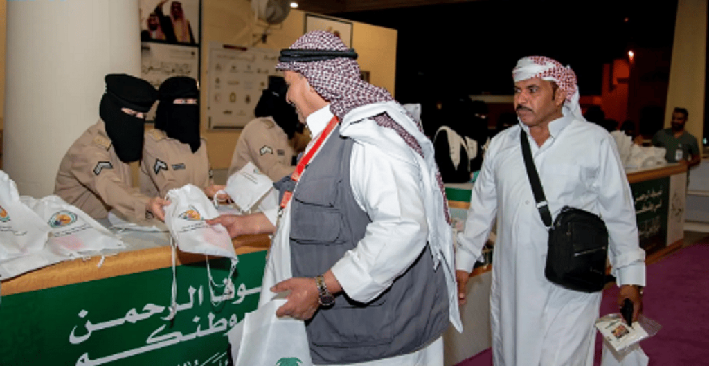 حرس الحدود يواصل جهوده في استقبال الحجاج القادمين من الأردن عبر منفذ حالة عمار