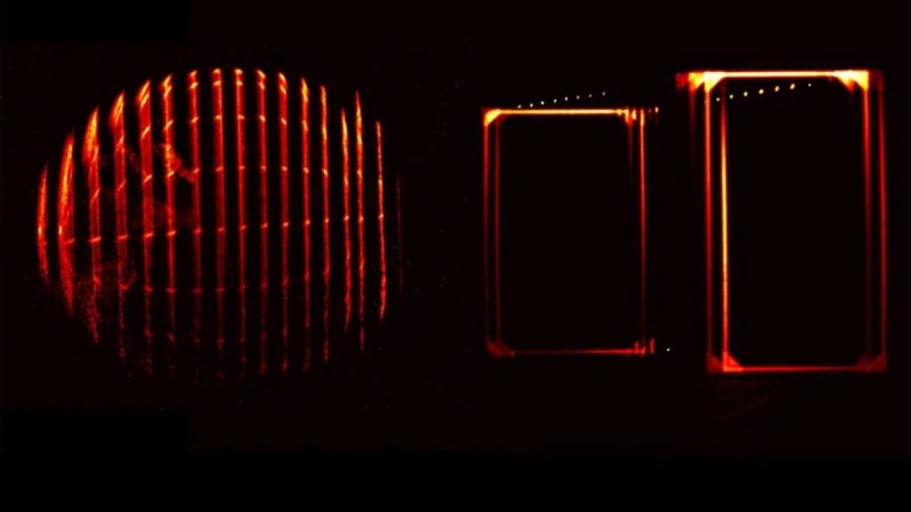 شاهد.. علماء يسجلون بالكاميرا تأثير النظرية النسبية لأينشتاين