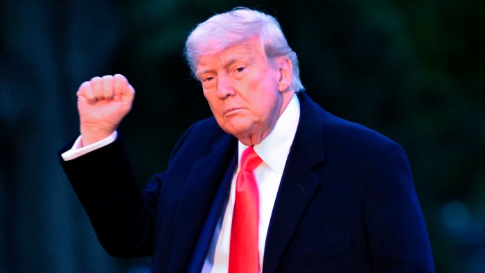 يحذر ترامب من تعريفة بنسبة 50 ٪ على واردات الاتحاد الأوروبي من الشهر المقبل