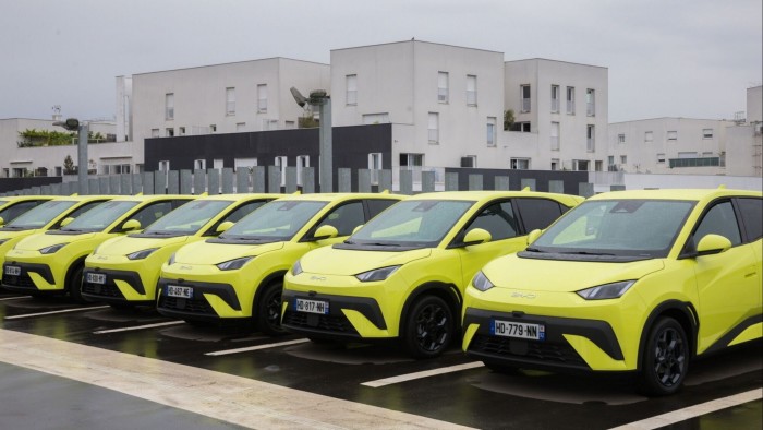 BYD تبيع المزيد من السيارات الكهربائية في أوروبا أكثر من Tesla للمرة الأولى