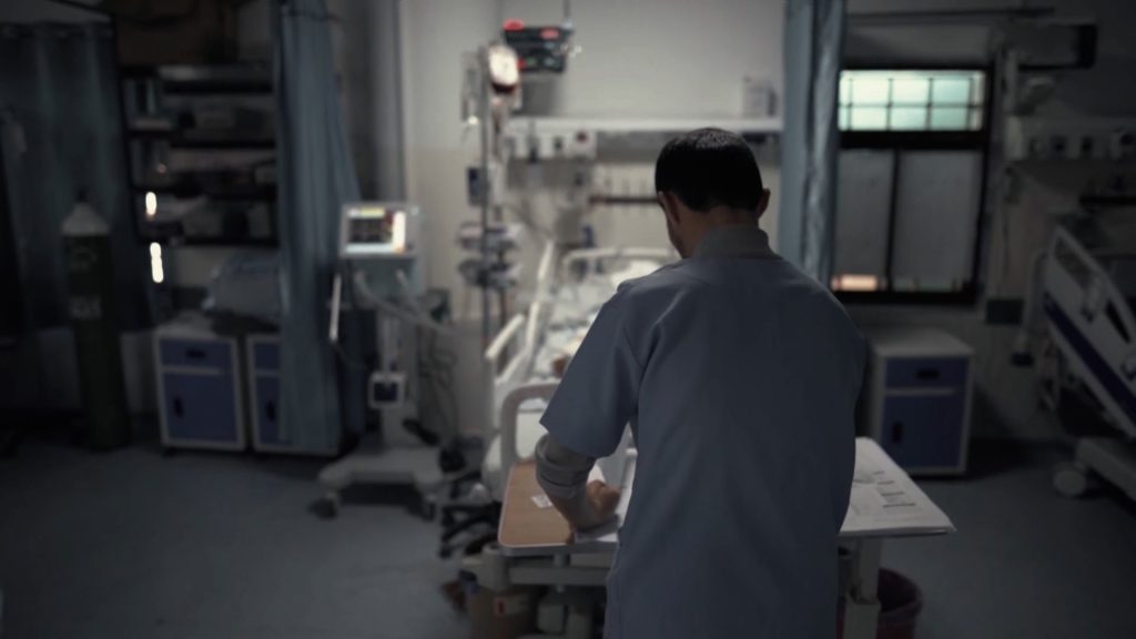 اقتلهم بالرصاص قبل أن يموتوا بالمرض.. شعار إسرائيل في استهدافها المستشفيات بغزة