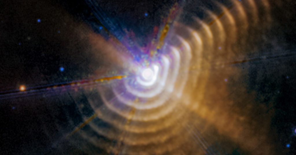 نبضات غامضة من نجم يشبه الشمس.. هل هي إشارة من حضارة فضائية؟