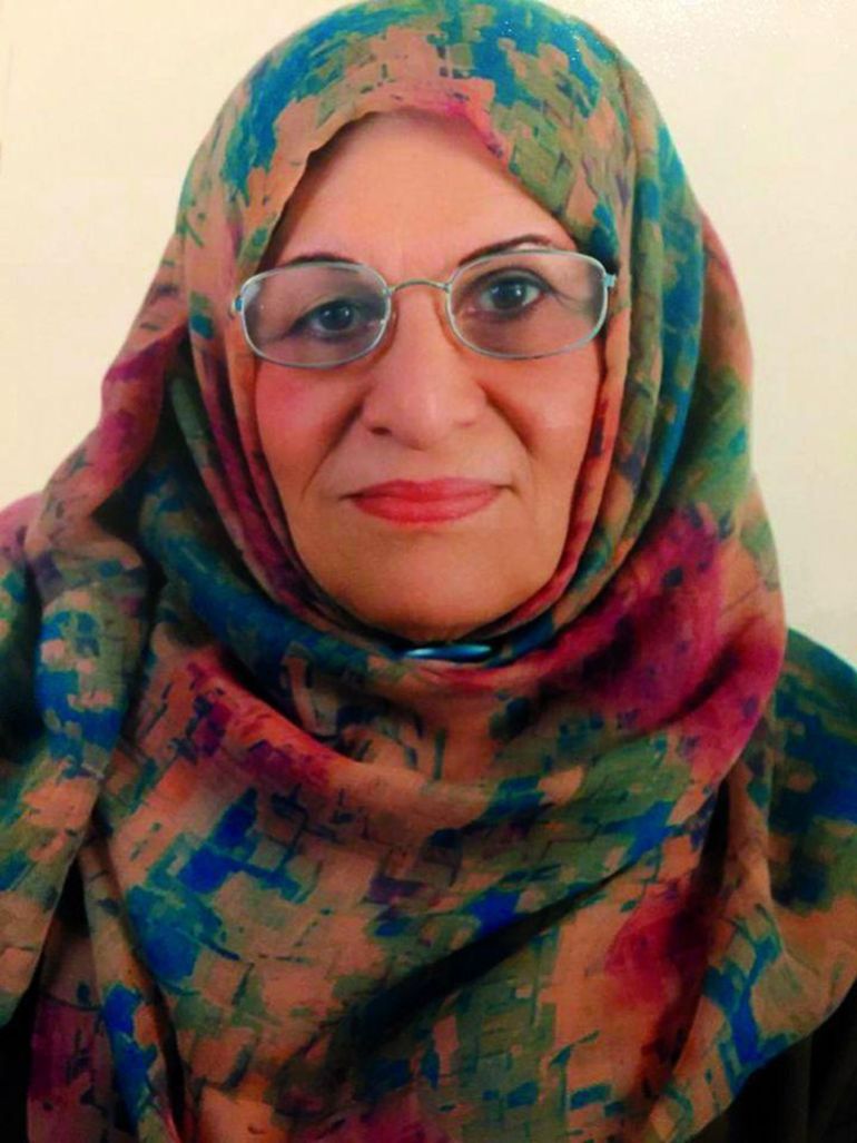 آسيا عبدالهادي بعض الكتاب يغيرون الحقائق ويكتبون وفق مزاج الحاكم