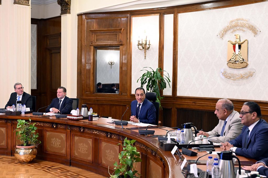 كيف تدير مصر اقتصادها في ظل التصعيد بين إسرائيل وإيران؟