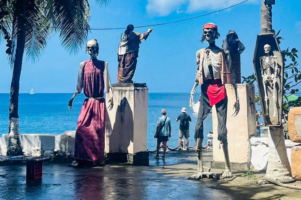 رحلة سياحية لعشاق “قراصنة الكاريبي”.. اكتشف مواقع التصوير وسحر الأساطير الحية
