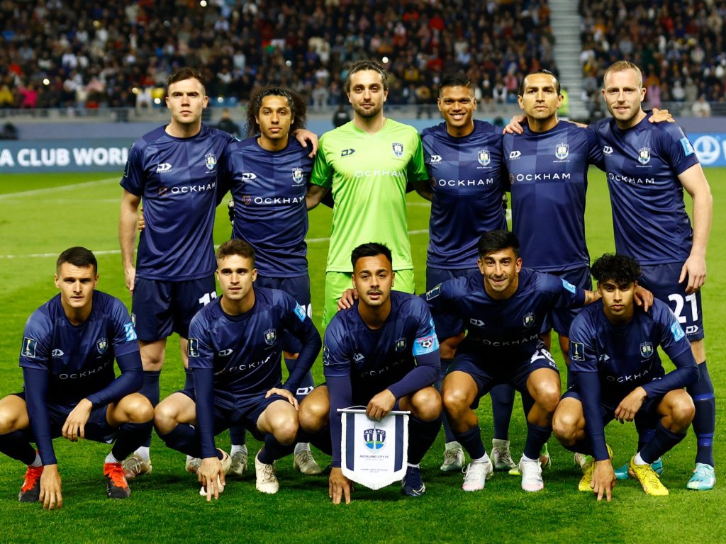 سبب غريب أفقد أوكلاند سيتي عددا من لاعبيه في كأس العالم للأندية