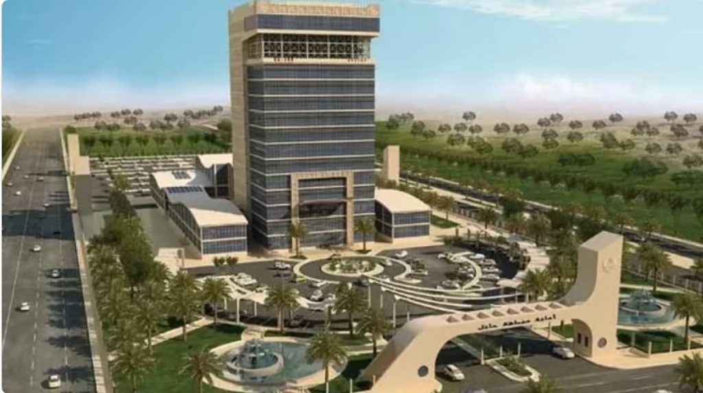 أمانة حائل تفعّل جاهزيتها الاستباقية للحالة المطرية وتكثّف أعمالها الميدانية