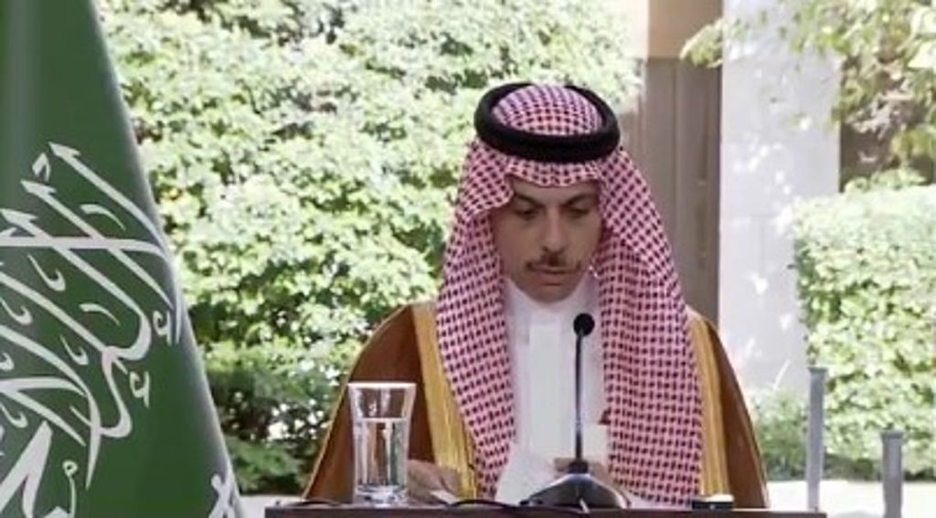 كاتب سياسي: زيارة وزير الخارجية تؤكد اهتمام المملكة بالشعب السوري