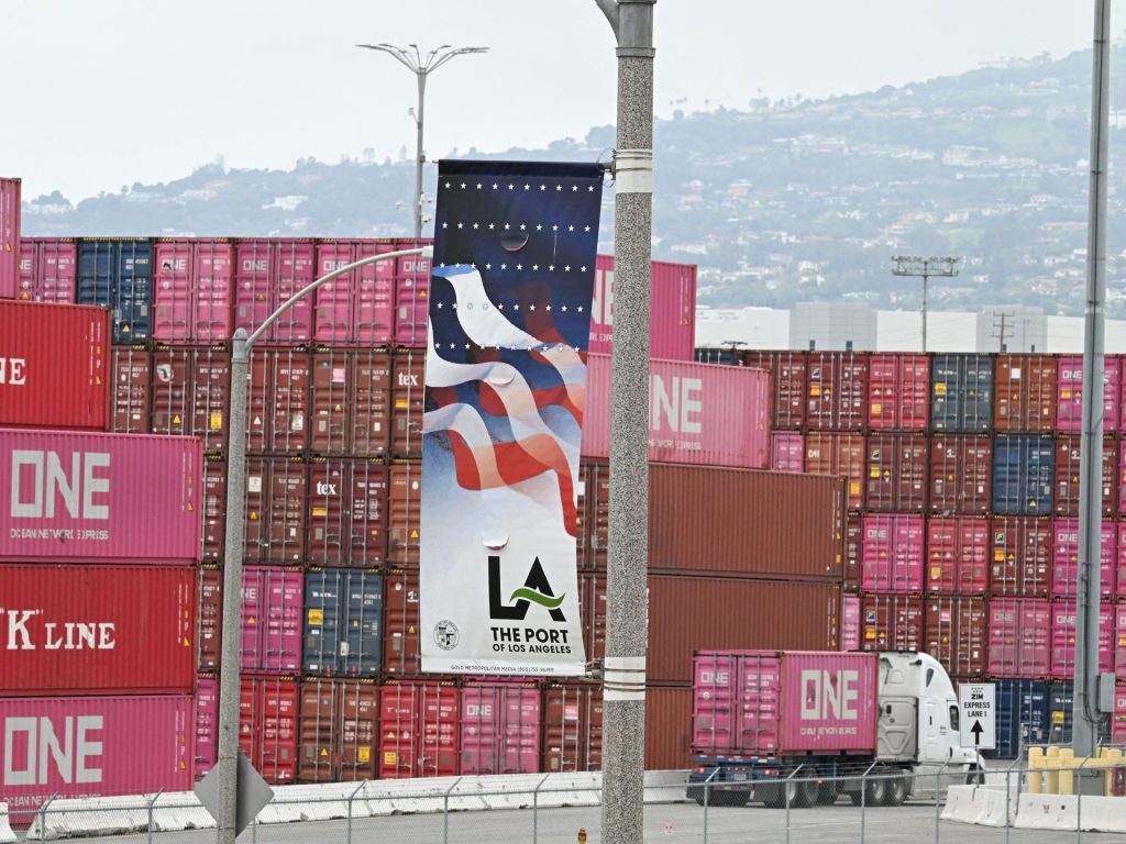 رسوم ترامب.. باكستان وفيتنام تنجوان جزئيًا ولاوس وميانمار بمرمى النيران