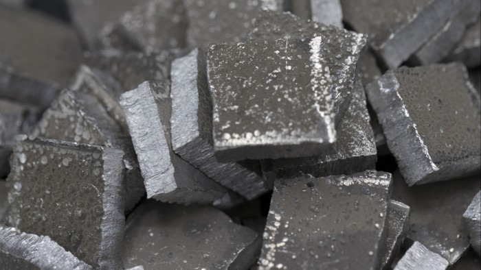 مخطط قصاصات الكوبالت المدعومة من Glencore