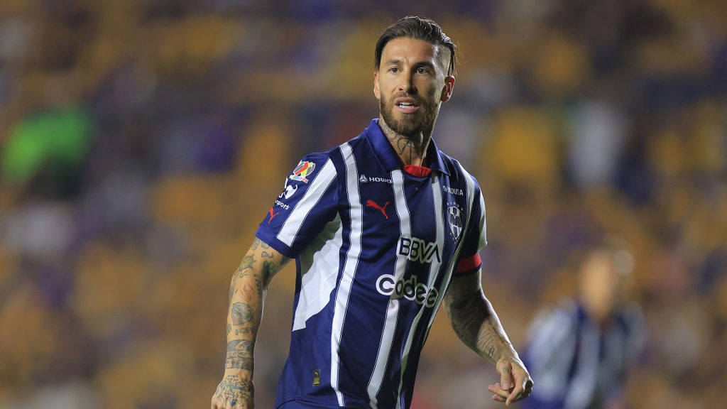 شاهد.. تدريبات قاسية لراموس تحضيرا للمشاركة في كأس العالم للأندية