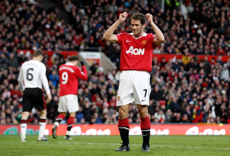 Football - Manchester United v Liverpool FA Cup Third Round - Old Trafford - 10/11 - 9/1/11 Manchester United's Michael Owen looks dejected after a missed chance Mandatory Credit: Action Images / Carl Recine