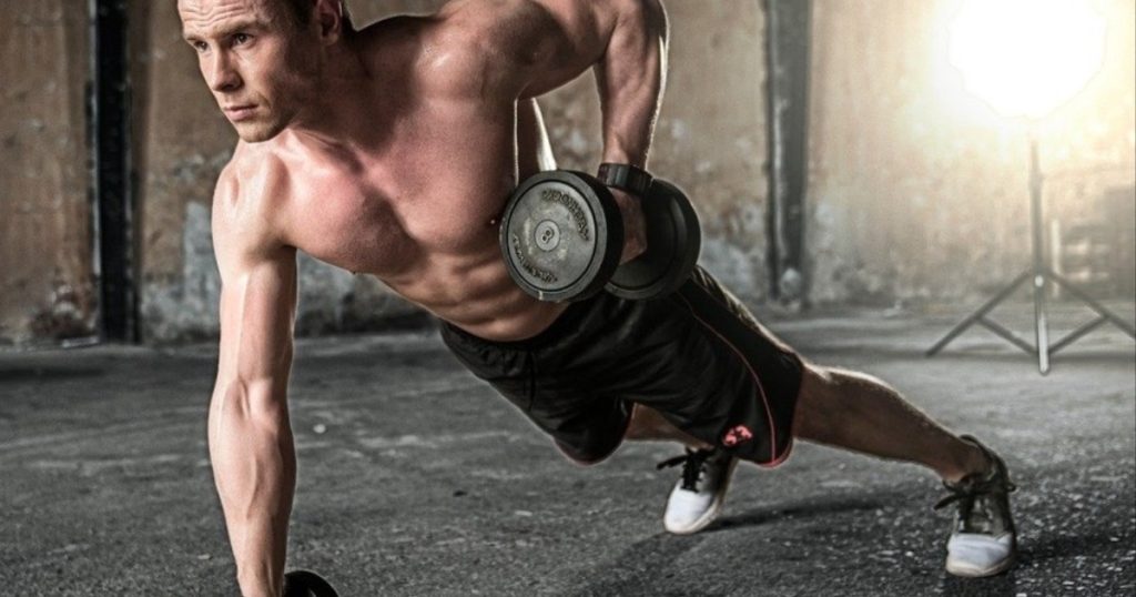 عبء يحتاج للراحة.. دليلك للتعافي العضلي بعد تمارين البطن اليومية