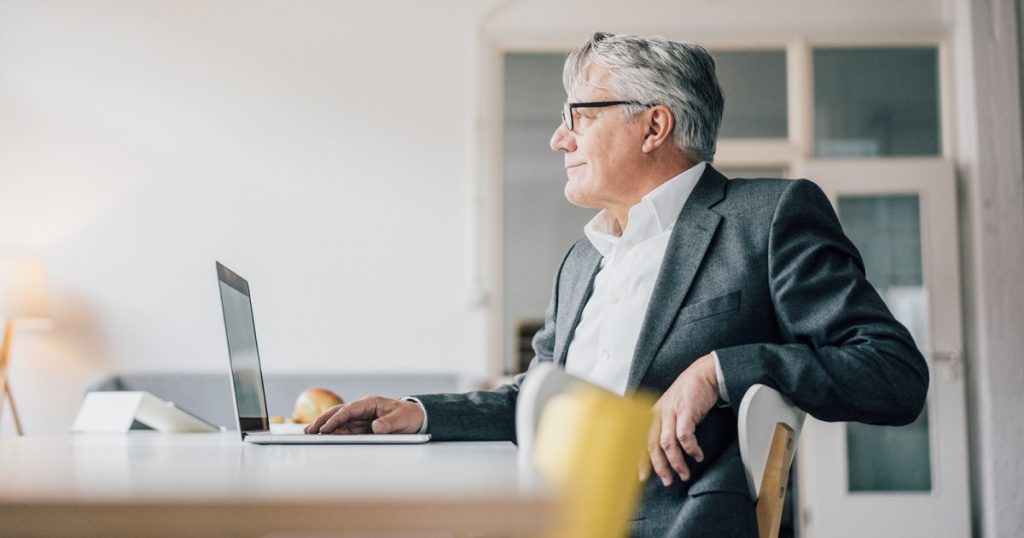 للذين أحبوا العمل أكثر من الراحة.. هكذا تتأقلم مع الحياة بعد التقاعد