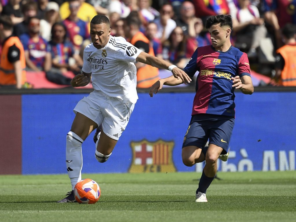 ريال مدريد مرشح للفوز بلقبي الليغا وأبطال أوروبا الموسم المقبل