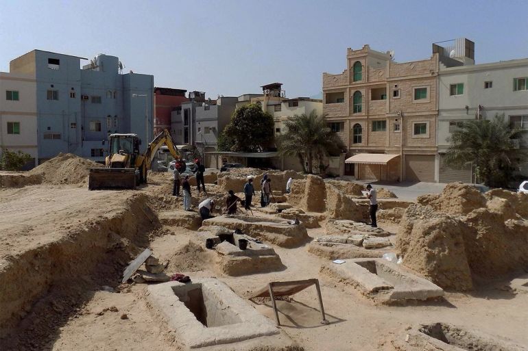 "تل أبو صيبع" الأثري في دولة البحرين