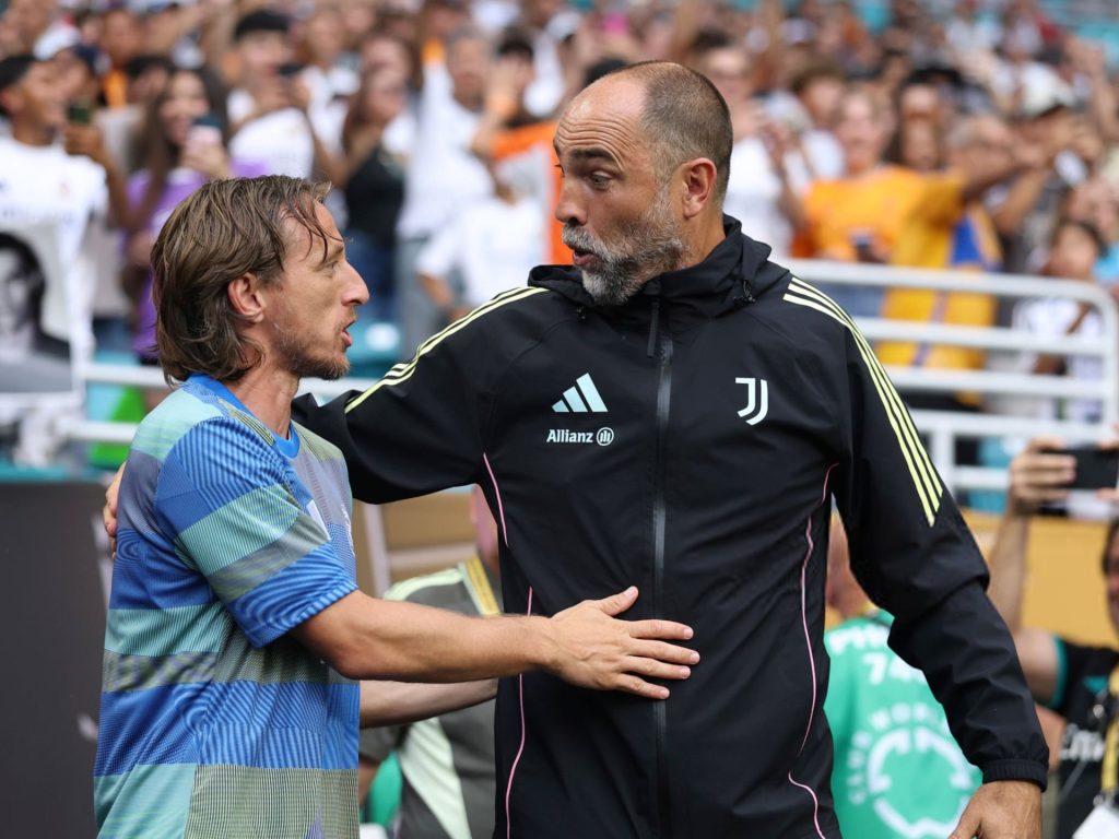 تيودور ومودريتش.. صديقان جمعهما مونديال الأندية بعد عقدين