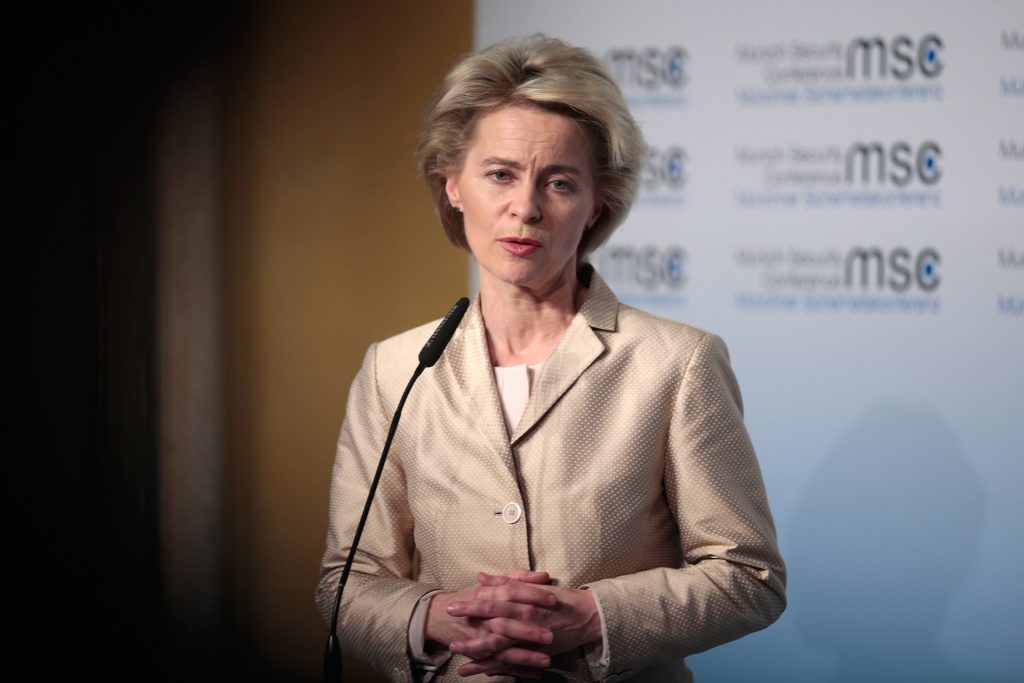 الاتحاد الأوروبي: لن نتخذ إجراءات للرد على الرسوم الأميركية حتى أغسطس