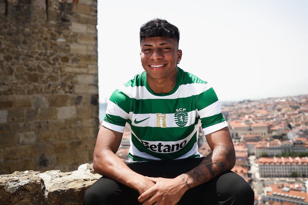 تقارير: لاعب برازيلي في طريقه للانضمام إلى المنتخب التونسي