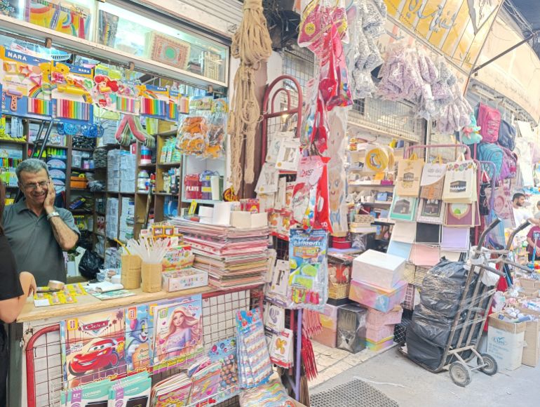 حي المِسكيّة الدمشقي.. عبق الورق وأوجاع الحاضر