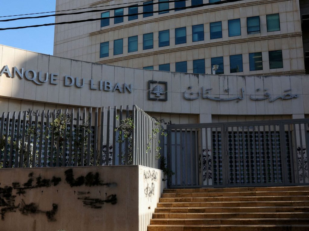 رفع الأجور في لبنان إنقاذ أم مجازفة؟