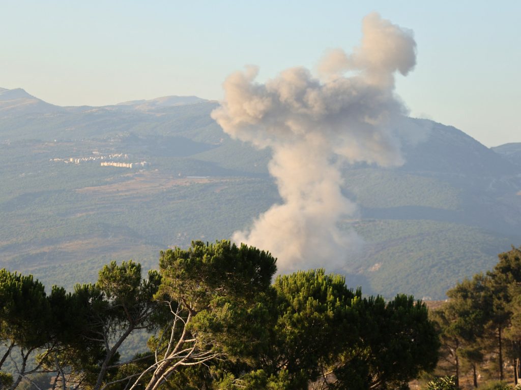 3 قتلى بقصف مسيّرتين إسرائيليتين جنوبي لبنان