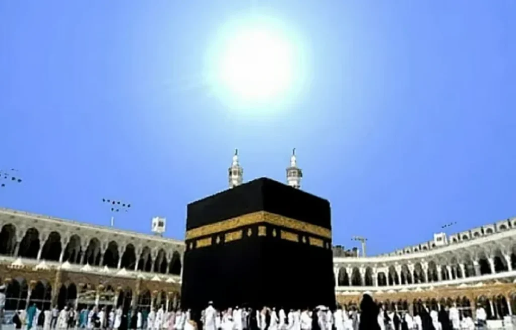 المرصد الفلكي: تعامد الشمس على الكعبة المشرفة اليوم عند الساعة 12:27 ظهرًا