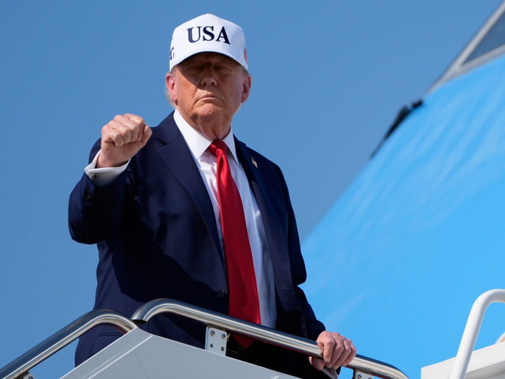 إيكونوميست: الاقتصاد الأميركي في طريقه إلى أزمة انفجار صامتة