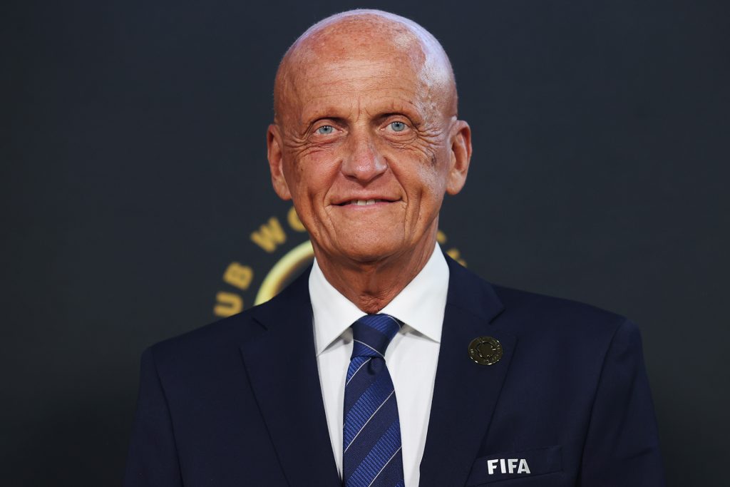 كولينا يشيد بالابتكارات التحكيمية في كأس العالم للأندية