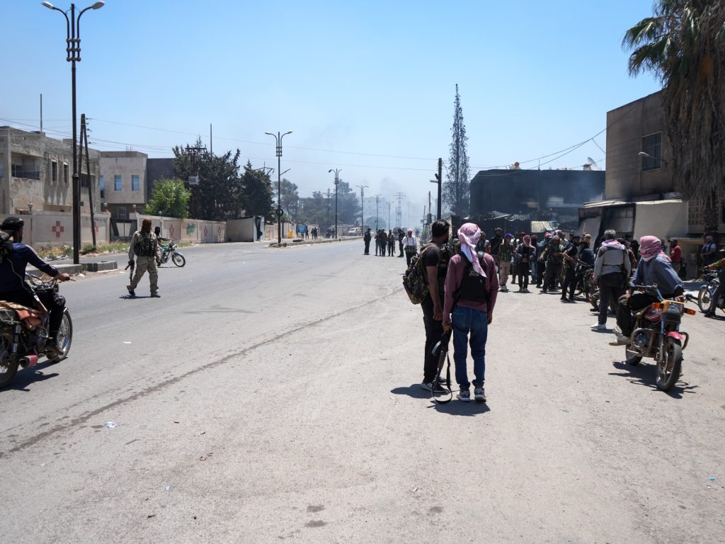 معارك داخل السويداء والرئاسة السورية تتعهد بإرسال قوة لفض الاشتباك