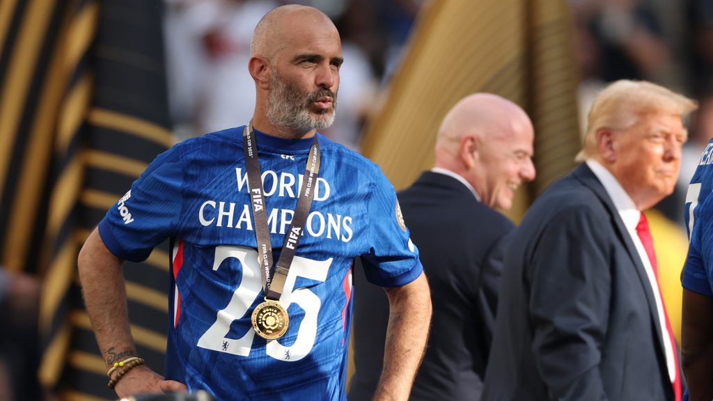 شاهد.. ماريسكا يتفوق على إنريكي ويمنح لقب كأس العالم للأندية لتشلسي