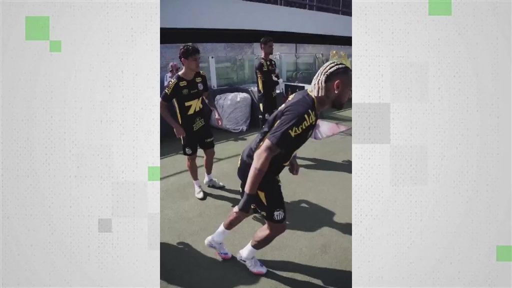 شاهد.. مهارات التسجيل من زاوية شبه مستحيلة