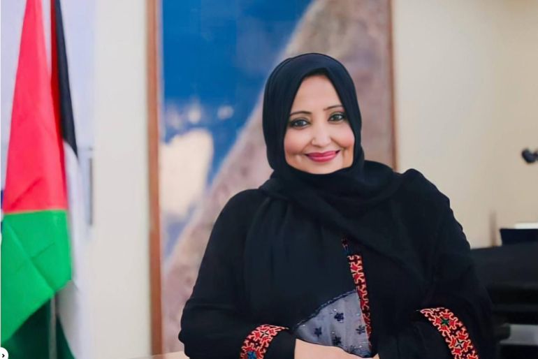 الشاعرة والكاتبة كفاح الغصين