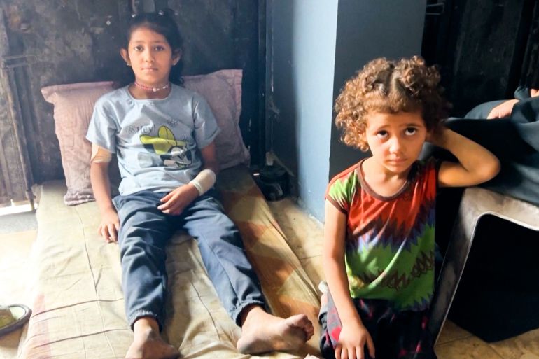 من الدمار إلى الدمار..نازح فلسطيني في غزة يأمل في وقف إطلاق النار