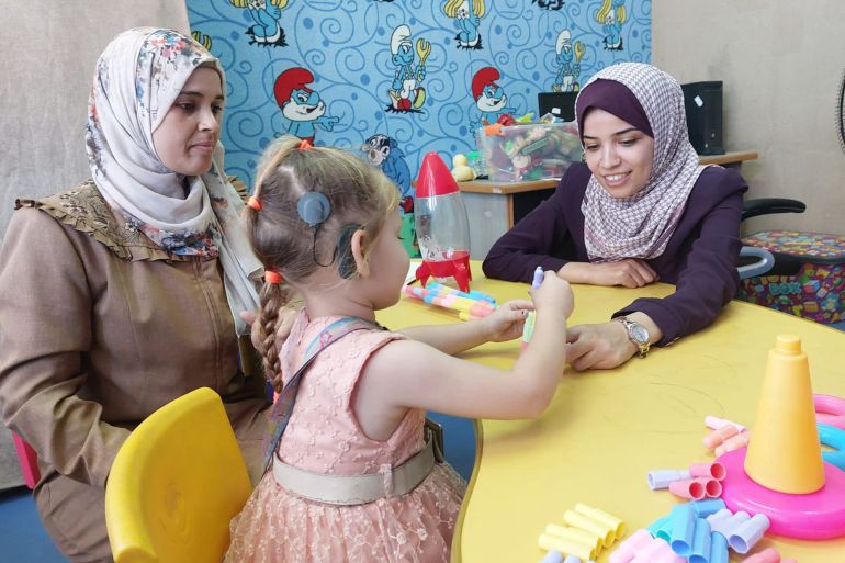 ينشط مستشفى حمد بتقديم خدمات السمع والتوزان للاطفال