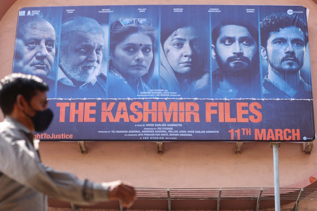 بوليود بين السينما والدعاية.. انتقادات لـ”سباق” إنتاج أفلام عن الحرب مع باكستان | فن