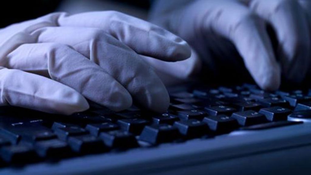 أوليغ فاكيف الوجه المجهول وراء أبرز الهجمات الإلكترونية الروسية