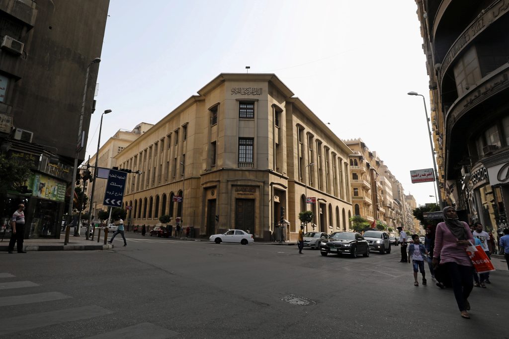 هل بيع الأصول حل لأزمة ديون مصر الخارجية؟