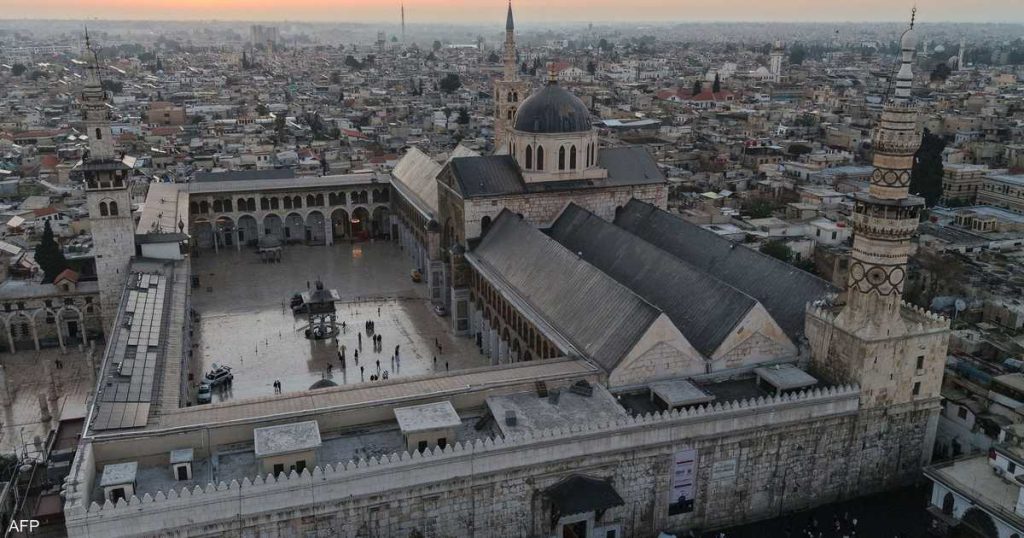 “الأوقاف السورية” تعلّق على فيديو السيارة في الجامع الأموي