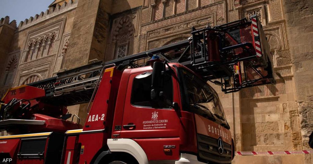 “أضرار محدودة” جراء حريق في مسجد قرطبة التاريخي