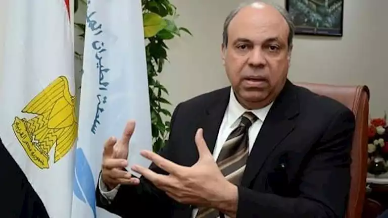 وزير الطيران يبحث مع وفد شركة “بوينج” التعاون في مجال النقل الجوي