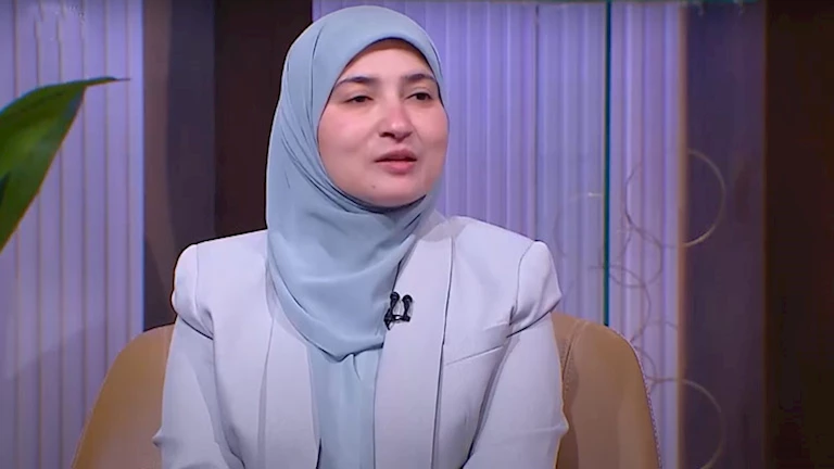 هل التيمم مقصورًا على التراب فقط؟.. عضو بمركز الأزهر تجيب