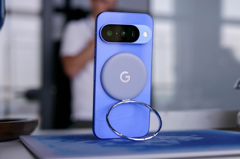 pixel 10 with Pixelsnap @Google Blog