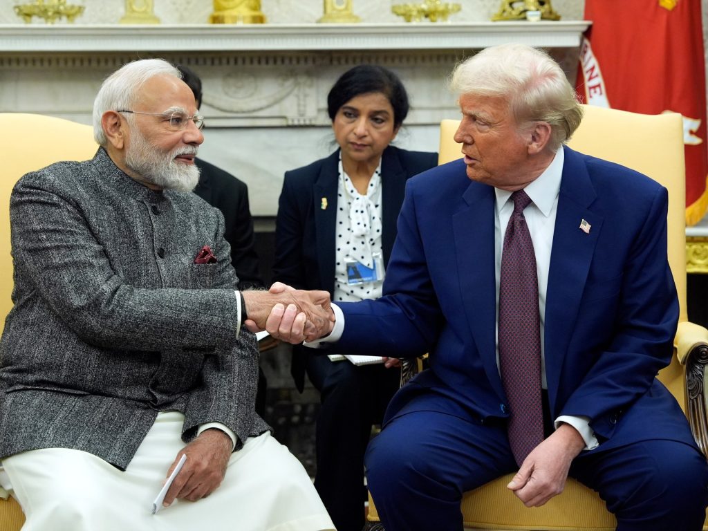 الهند في ورطة اقتصادية بعد فرض ترامب رسوما عالية لعلاقتها بروسيا